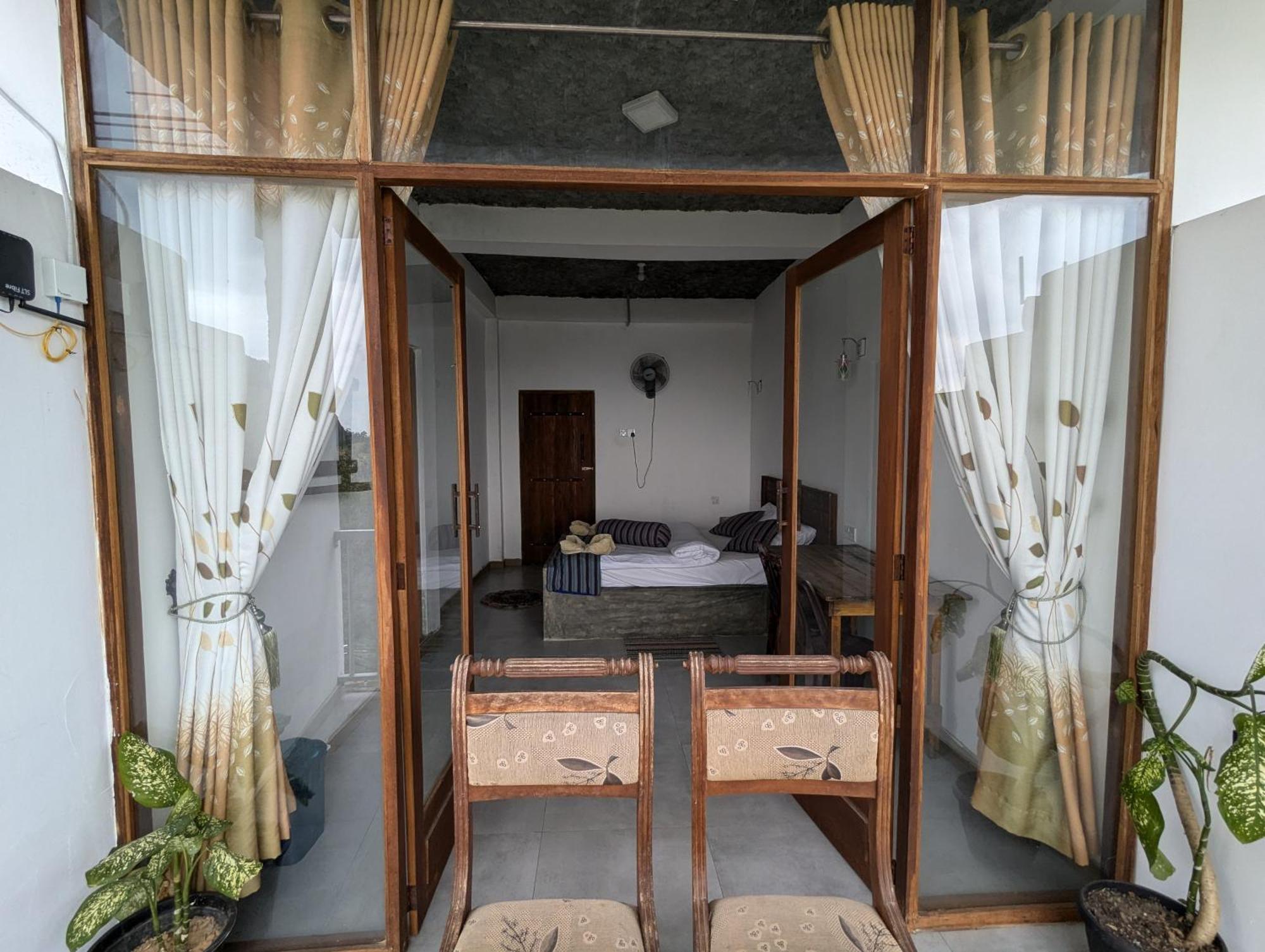 Rock Paradise Homestay Ella Esterno foto